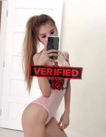 Aimee tits Prostitute Geylang